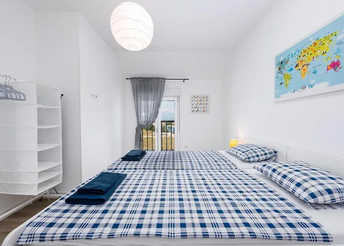 Nia Zadarvillas Вилла Нин