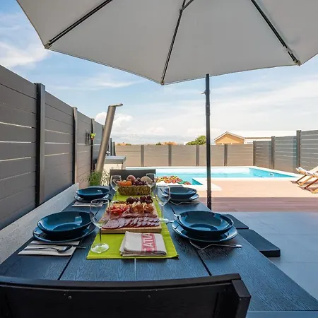 Villa Nia Zadarvillas Nin