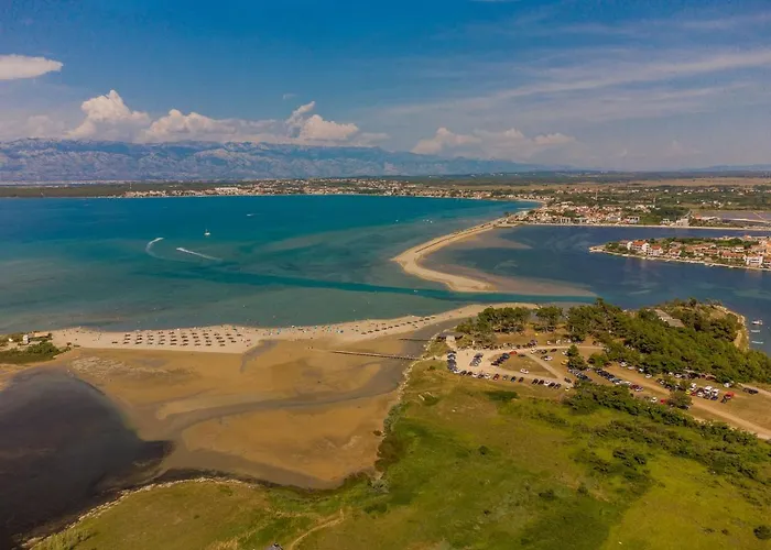 Nia Zadarvillas Vila Nin